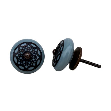 Grey Strewn Flat Knob