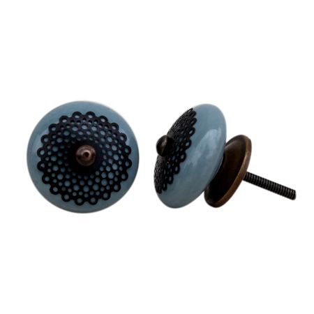 Grey Strewn Flat Knob