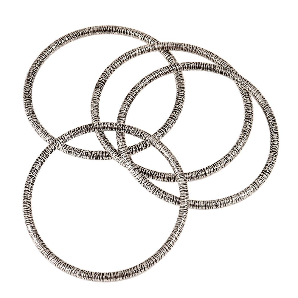 thin silver bangle