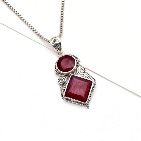 92.5 Sterling Silver Red Spinel Pendant In Square And Round Shape