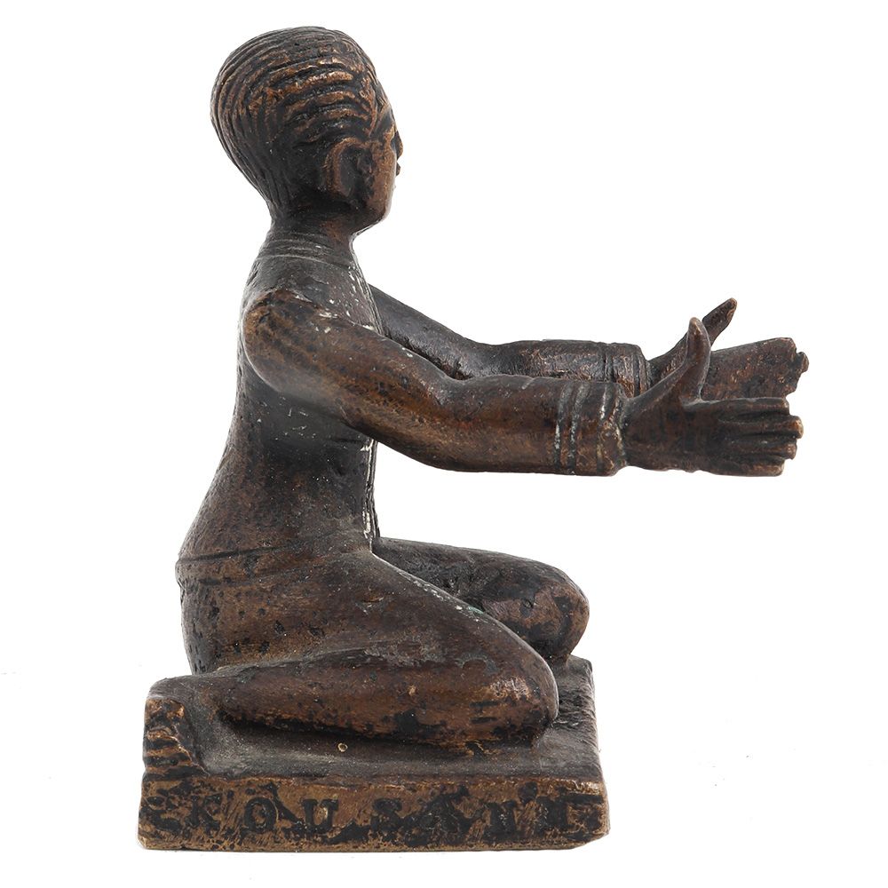 Brass English Statue Sitting With Open Hands