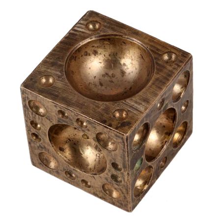 Decorative Old Indian Weight In Copper For Home Or Office Use