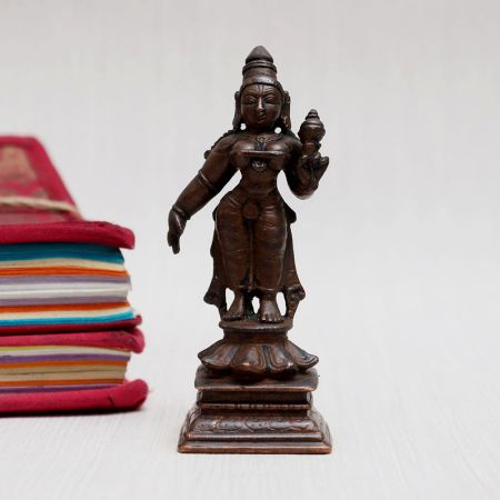 Handmade Goddess Parvati Copper Statue for Worship
