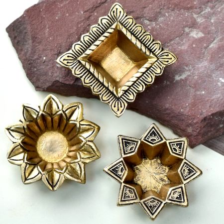 Golden Brass Oil Lamp For Inaugration Decorative Diwali Festival Diya Pack of 3