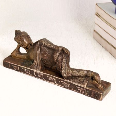 Handmade Brass Statue of Buddha Sleeping for Decor