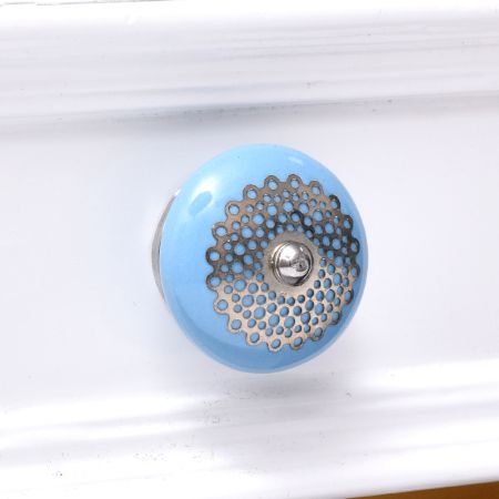 Turquoise Strewn Flat Knob