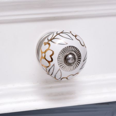 White Gold Fine Leaf Round Cabinet Knob