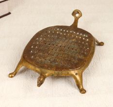 Turtle Shaped Brass Vegetable Grater for Home Decoration