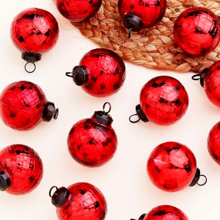12 Pieces Decorative Red Glass Ornaments - Christmas Tree Ornaments