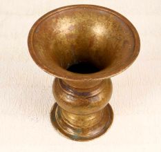 Handcrafted South Indian Art Flower Pot Made of Finest Brass