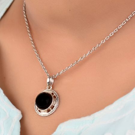 92.5 Sterling Silver Black Onyx Round Shaped Designer Pendant