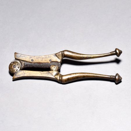 Vintage Betel Nut Cutter Handmade Antique Collectible