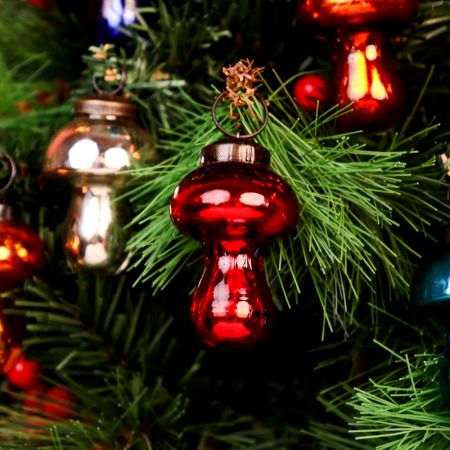 12 Pieces Handmade Multicolor Vintage-Style Glass Mushroom Christmas Tree Ornaments