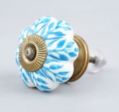 Turquoise Leaf Medium Knob