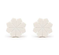 Stone Flower Shaped White Drawer Knob-1 Piece