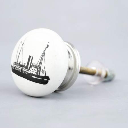 Ship Flat Knob